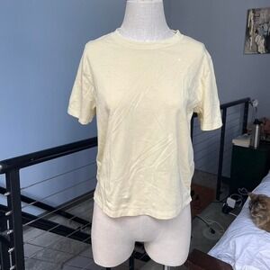 Butter yellow super soft tshirt